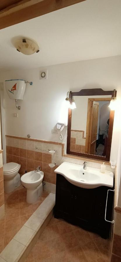 Appartement La Pigna Sbarazzina à Rocca di Cambio Extérieur photo