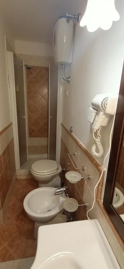 Appartement La Pigna Sbarazzina à Rocca di Cambio Extérieur photo